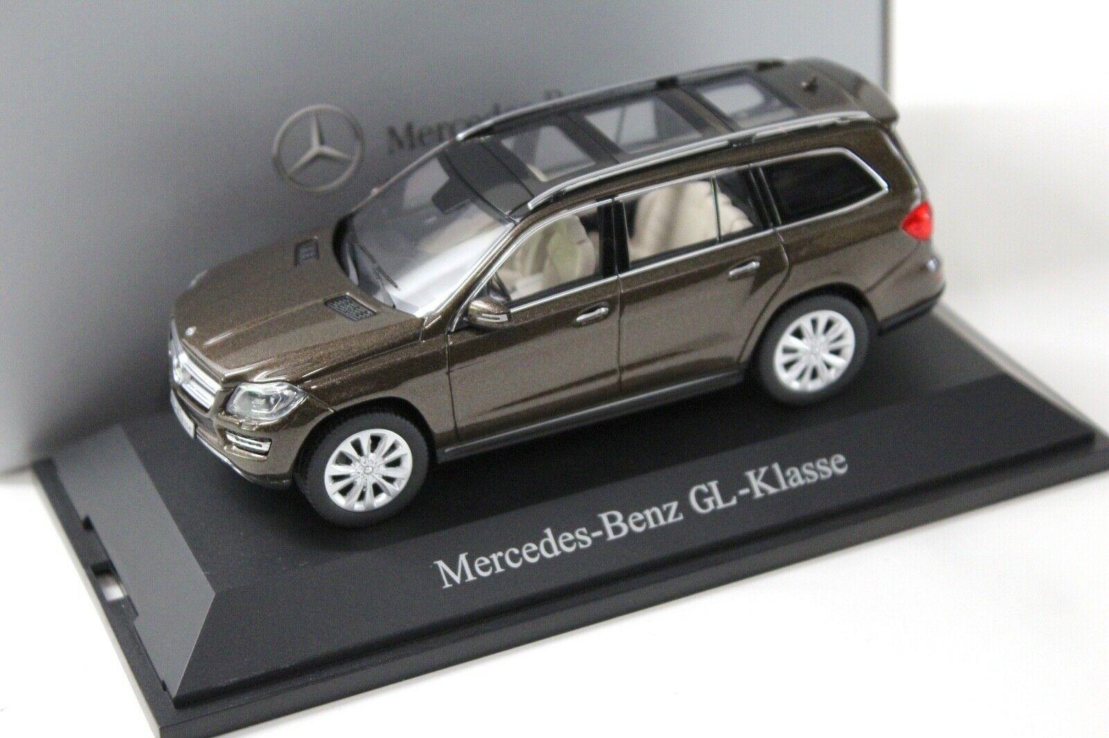 1:43 Norev Mercedes GL-Klasse X166 brown DEALER VERSION