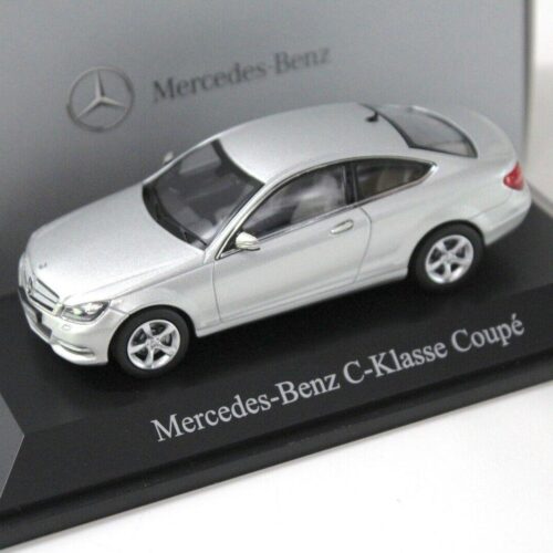 1:43 Norev Mercedes C-Klasse Coupe silver DEALER VERSION