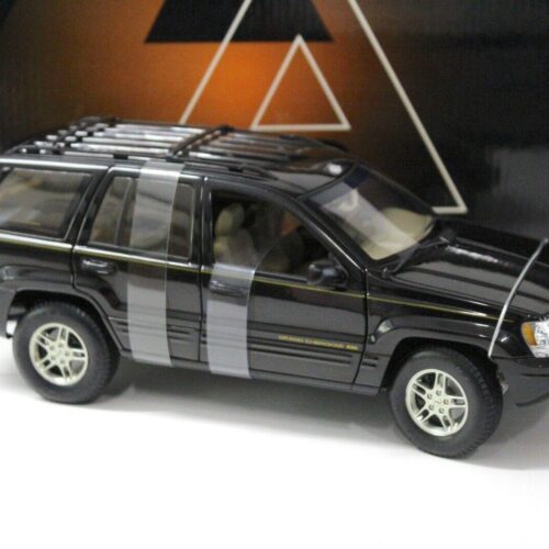 1:18 AUTOart Jeep Grand Cherokee 1999 black
