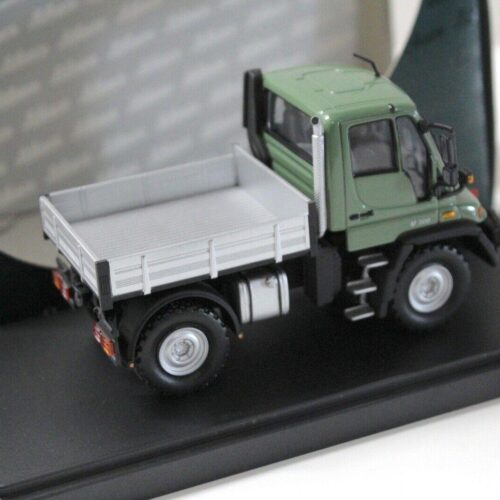 1:43 Schuco Mercedes U300 Unimog Pritsche green
