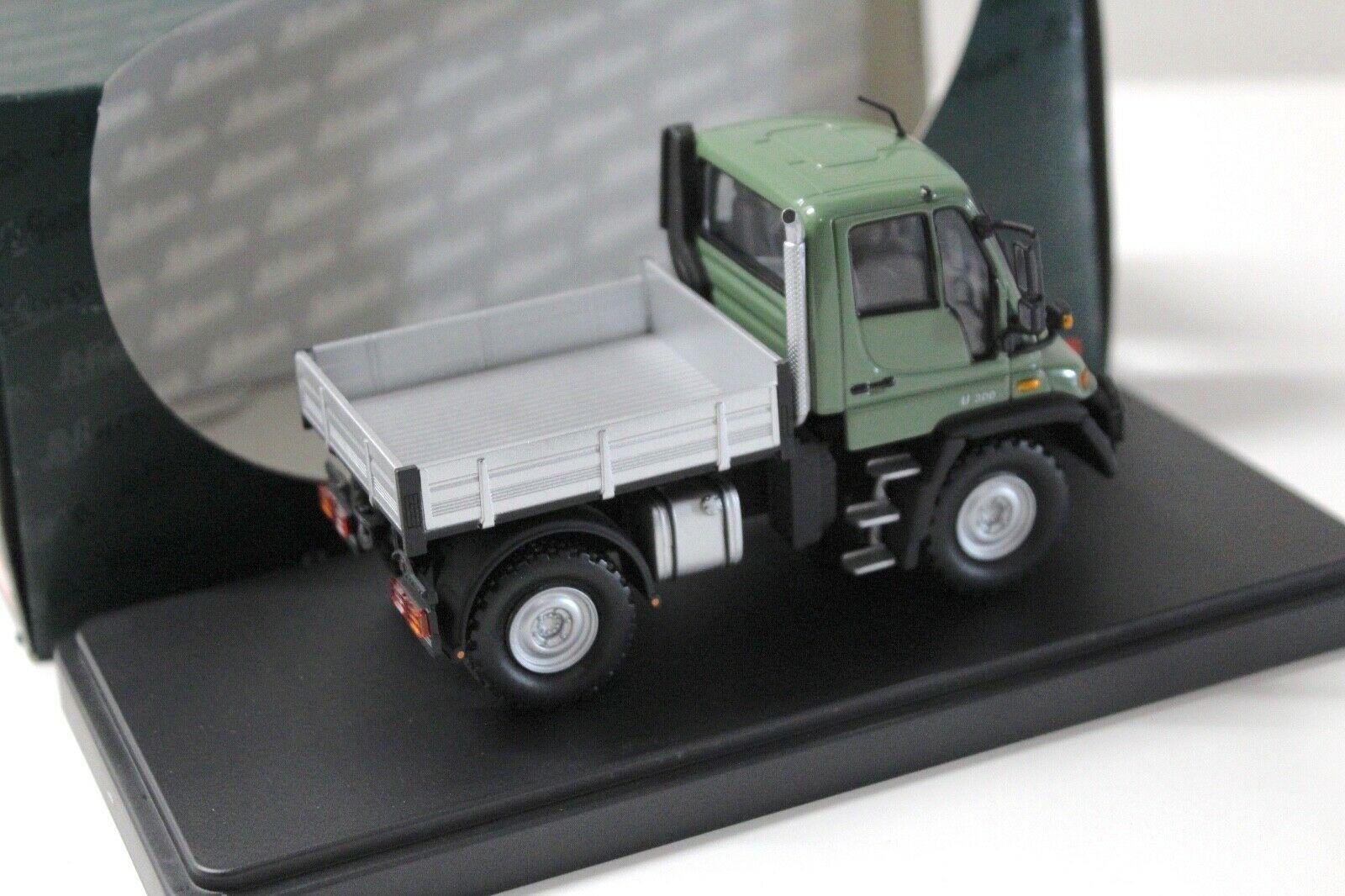 1:43 Schuco Mercedes U300 Unimog Pritsche green
