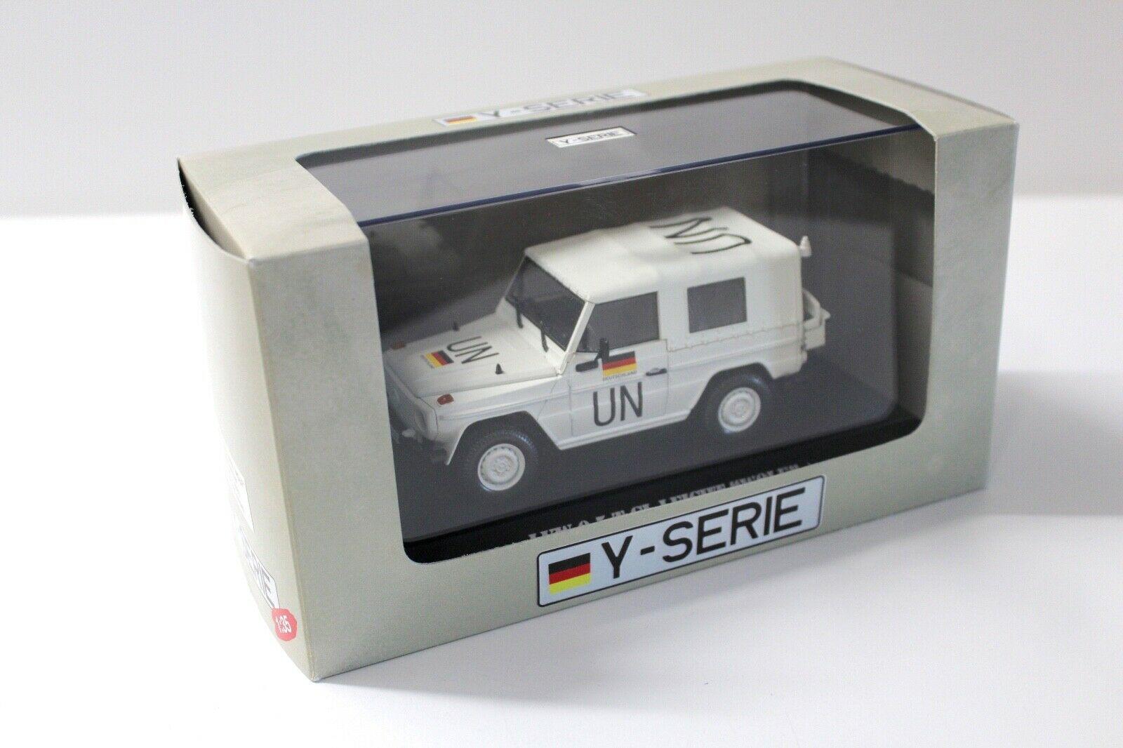 1:35 Premium ClassiXXs Mercedes LKW 0,5 T GL Wolf UN white