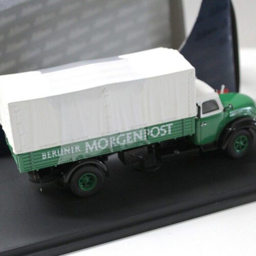 1:43 Schuco Magirus S6500 Plane Berliner Morgenpost green/ white