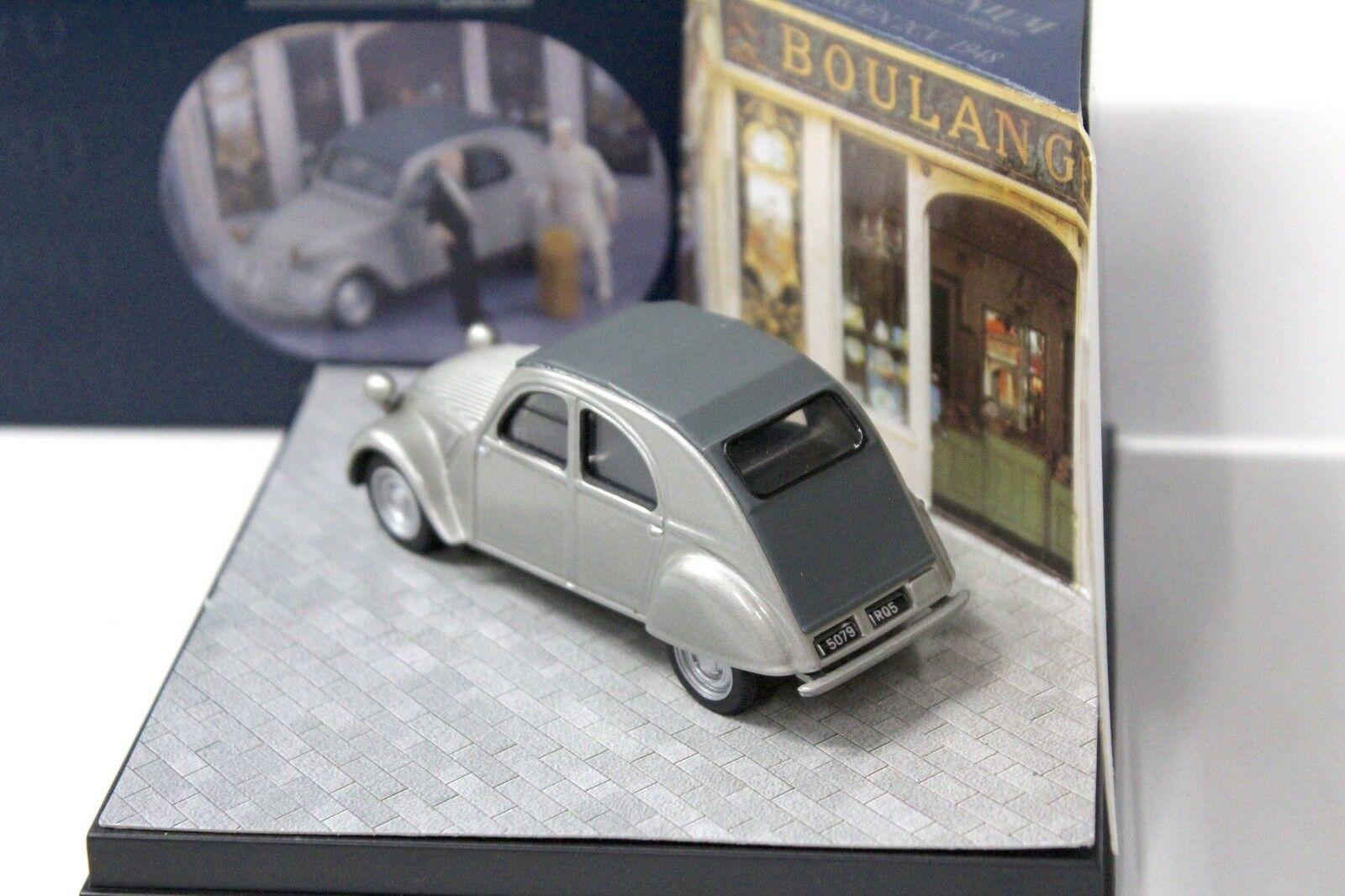 1:43 Vitesse Millenium Citroen 2CV grey + Figuren grey