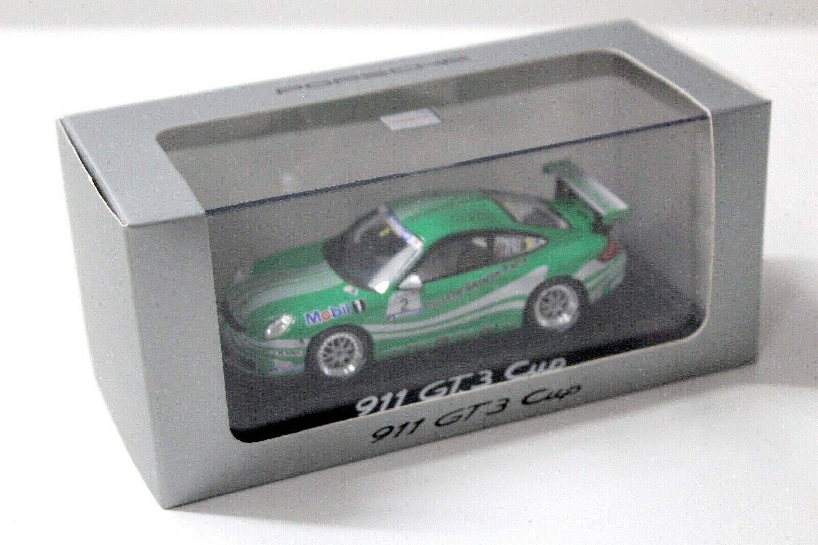 1:43 Minichamps Porsche 911 GT3 CUP Mobil1 #2 green DEALER VERSION