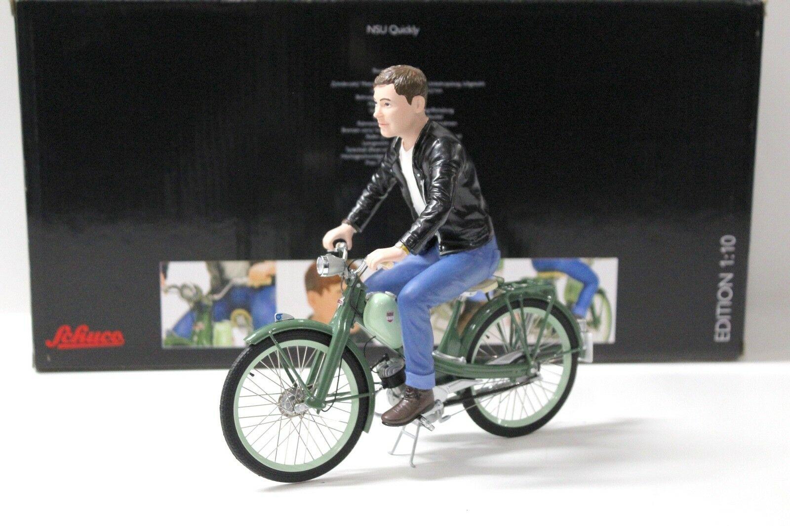 1:10 Schuco NSU Quickly green mit Fahrerfigur