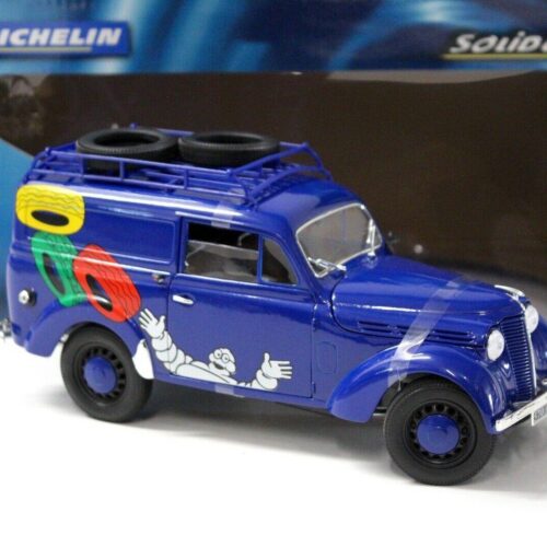 1:18 Solido Renault Juvaqutre 1952 blue MICHELIN