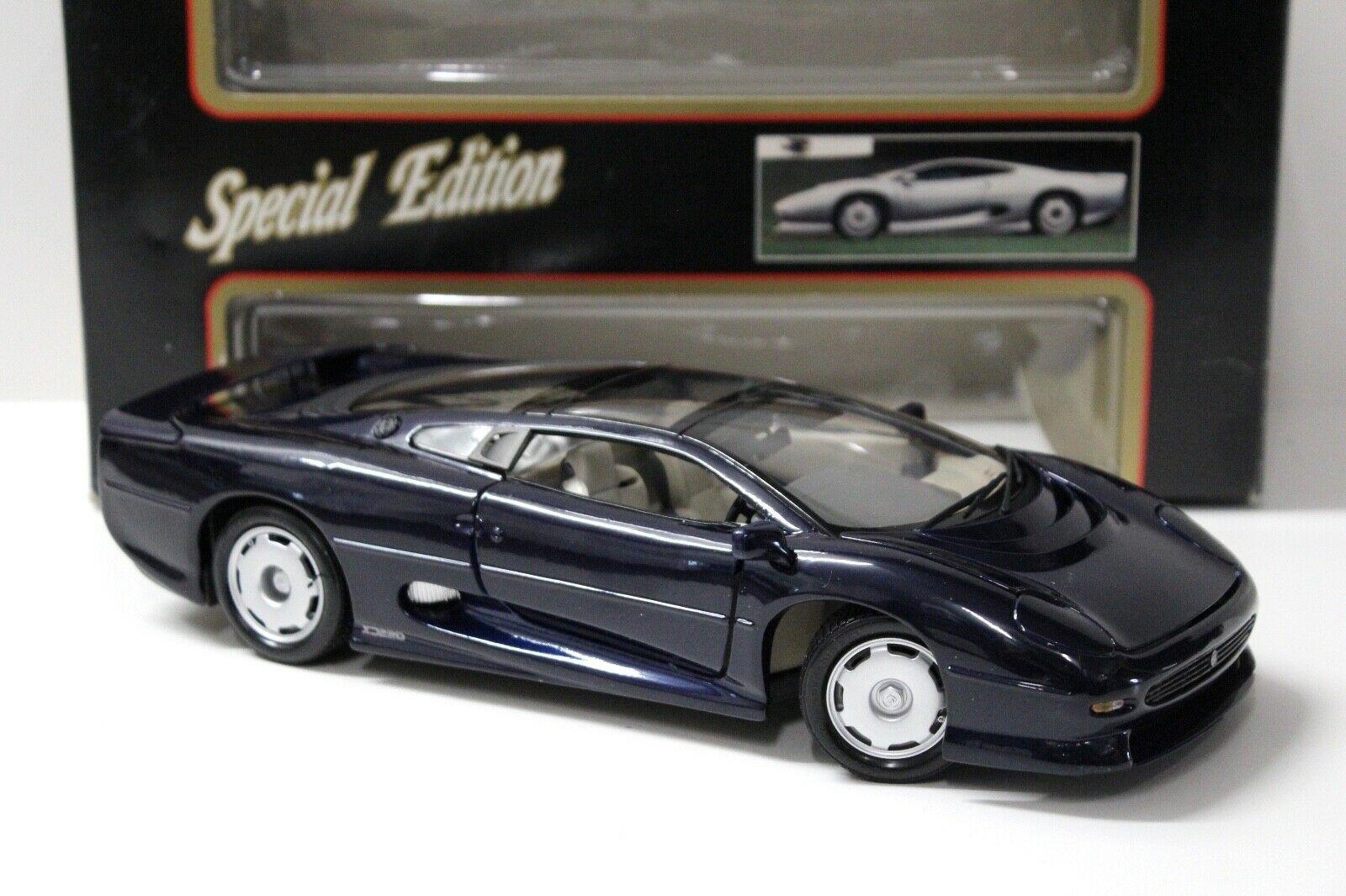 1:18 Maisto Jaguar XJ220 dark blue