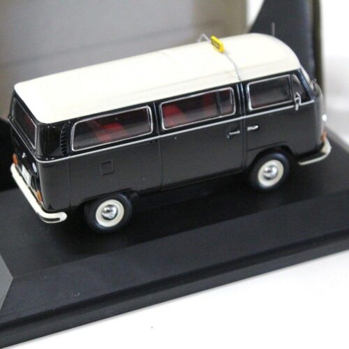 1:43 Schuco Volkswagen VW T2a TAXI black/beige
