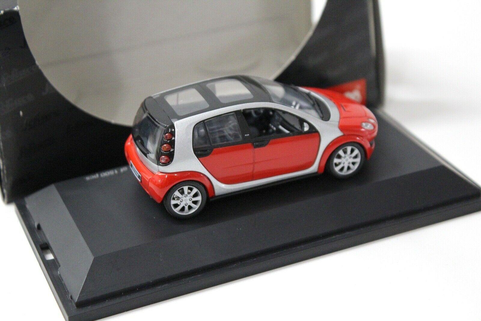 1:43 Schuco Smart Forfour red/silver