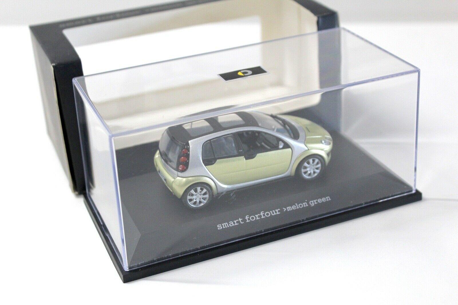 1:43 Schuco Smart Forfour Melon green DEALER VERSION