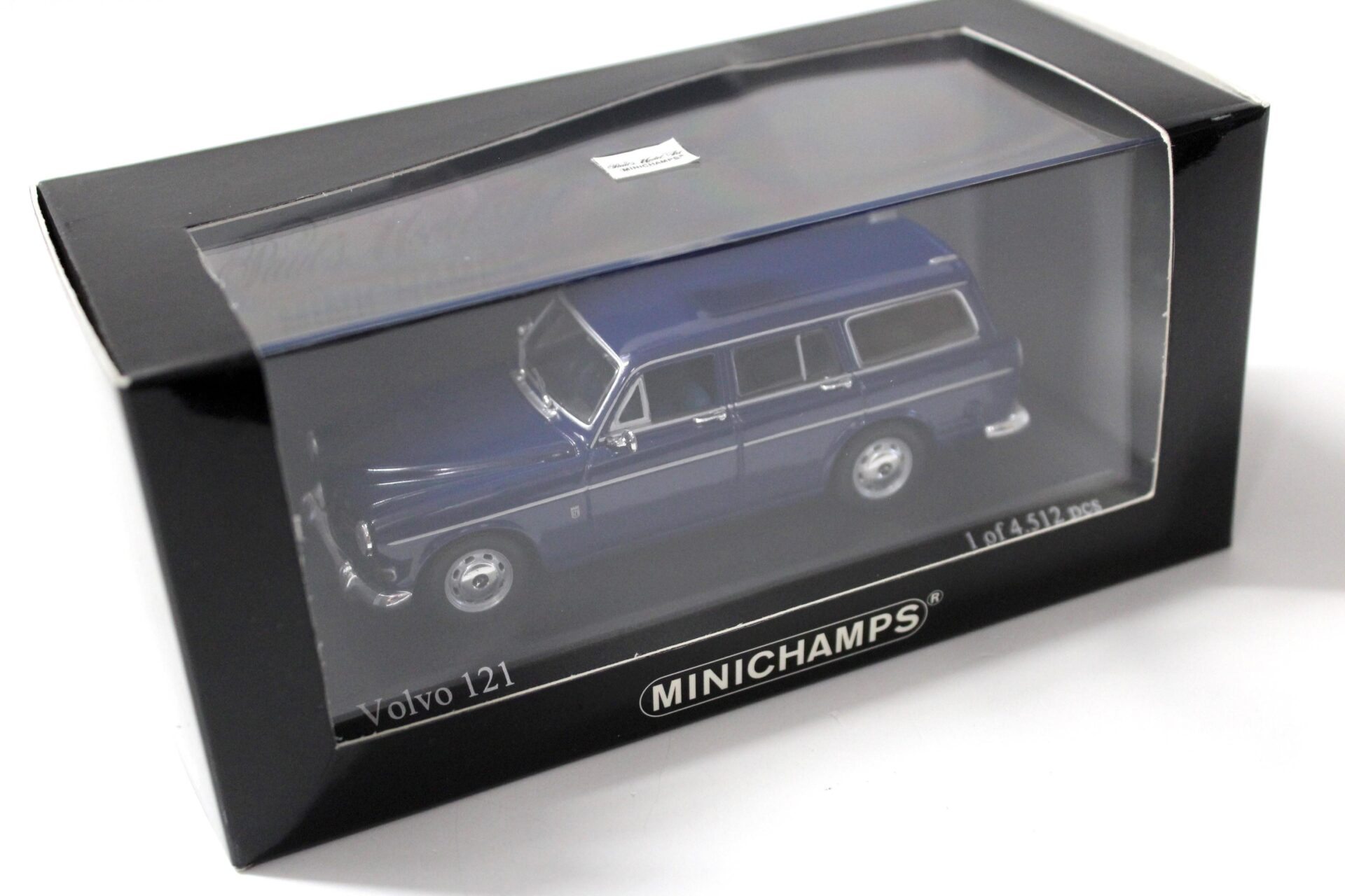 1:43 Minichamps Volvo 121 Break dark blue