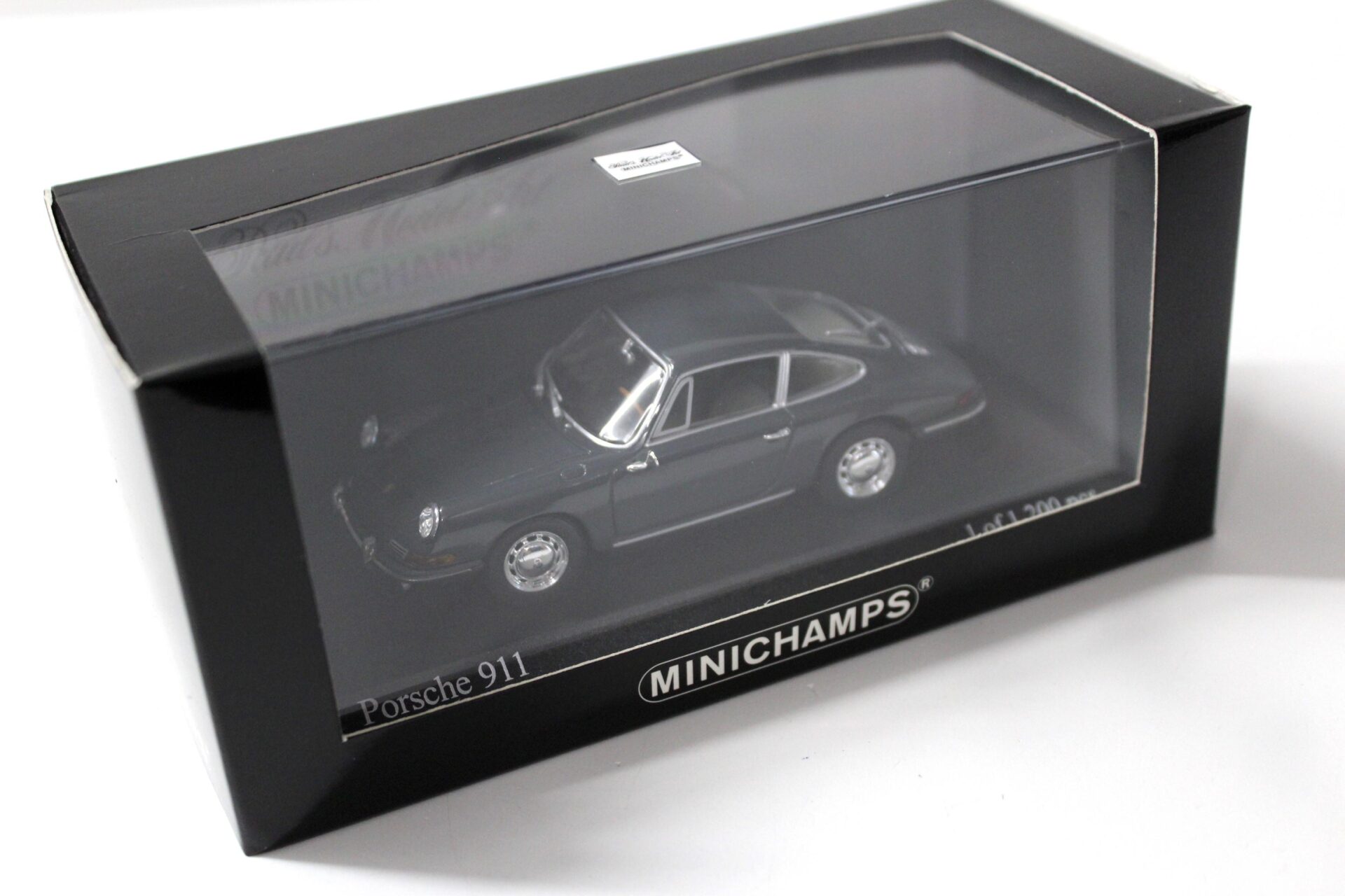 1:43 Minichamps Porsche 911 Coupe 1964 Schiefer grey