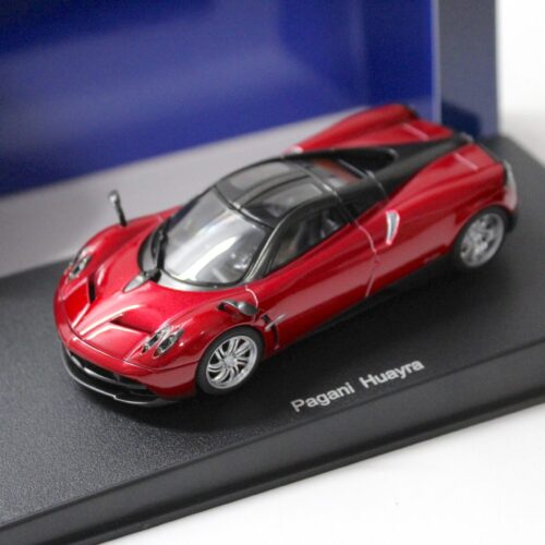 1:43 AUTOart Pagani Huayra 2011 red metallic