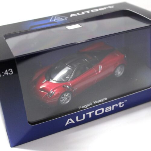 1:43 AUTOart Pagani Huayra 2011 red metallic