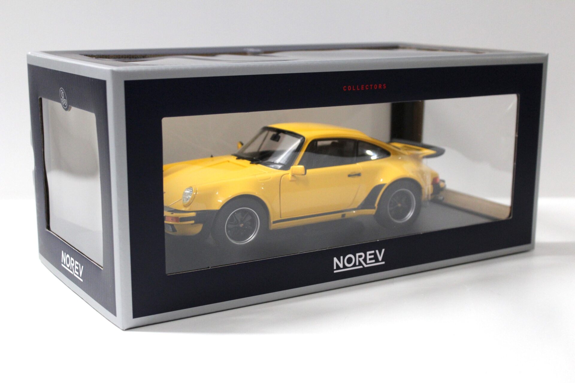 1:18 Norev Porsche 911 Turbo 3.0 Coupe 1976 yellow