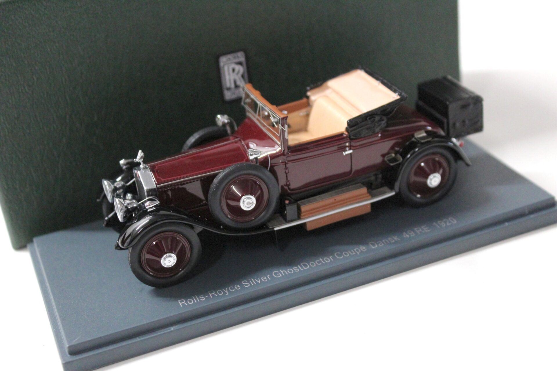 ID 51896 orig.jpg 1:43 Neo Rolls Royce Silver Ghost Doctor Coupe Dansk 1920 dark red