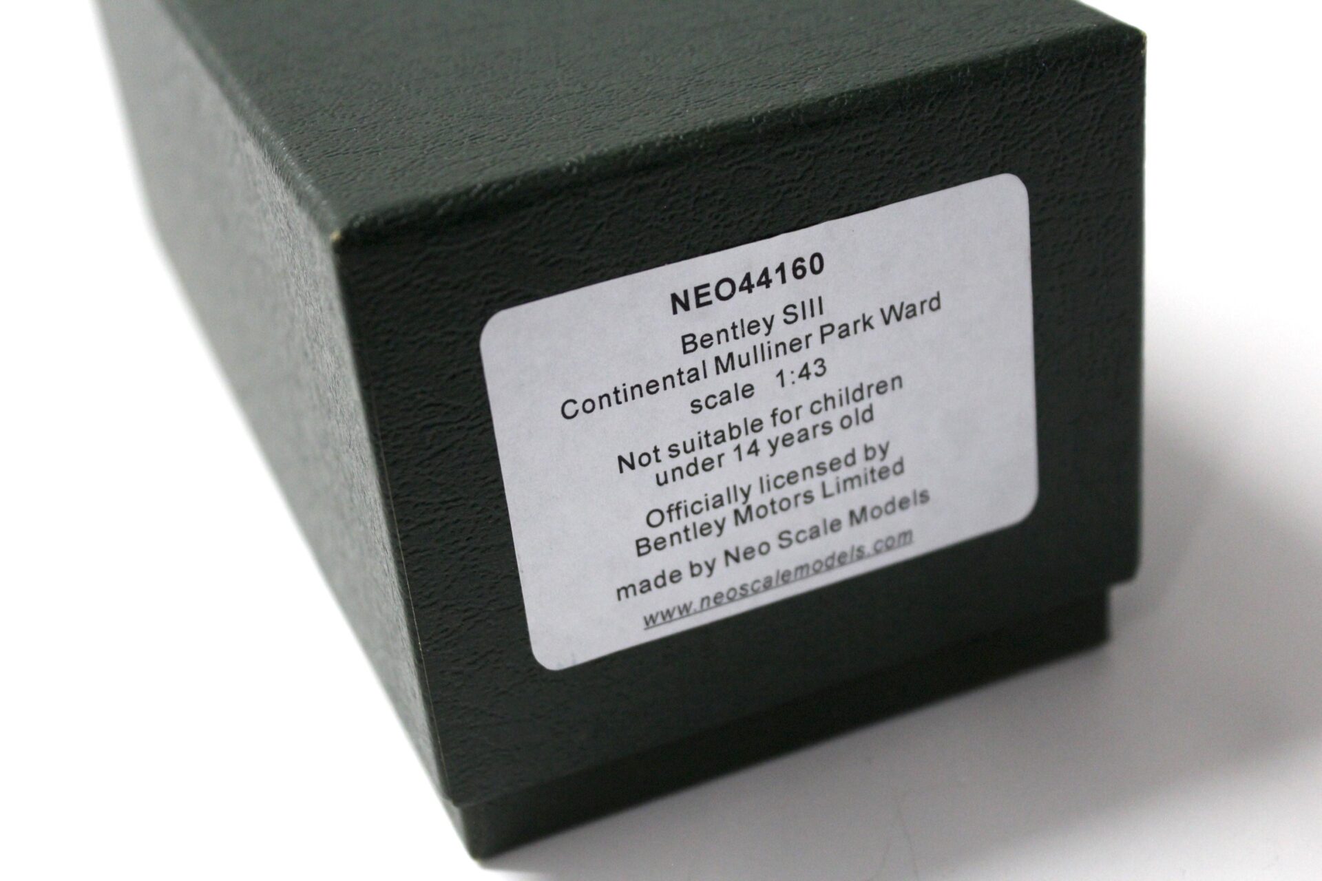 1:43 Neo Bentley S3 Continental Mulliner Park Ward grey