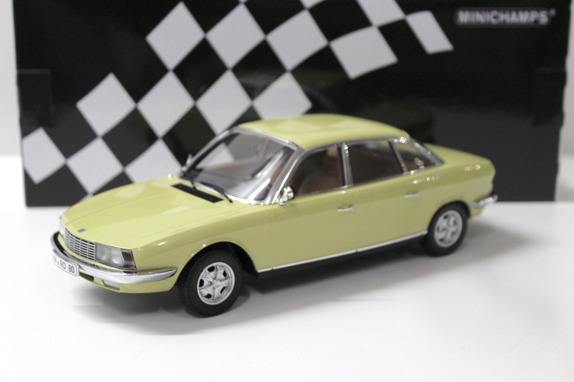 1:18 Minichamps NSU Ro 80 yellow 1972