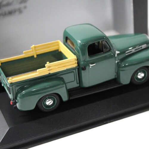 1:43 Minichamps Ford F1 Pick Up 1949 dark green