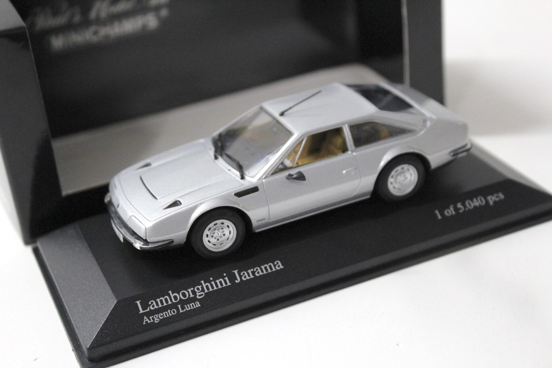 1:43 Minichamps Lamborghini Jarama Argento Luna silver 1974