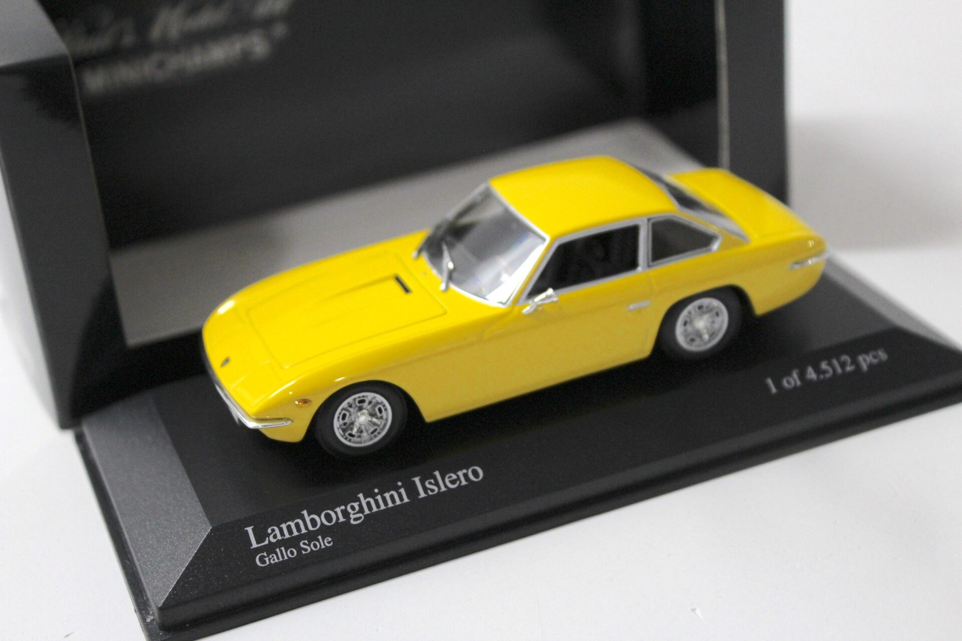 1:43 Minichamps Lamborghini Islero Gallo Sole yellow 1968
