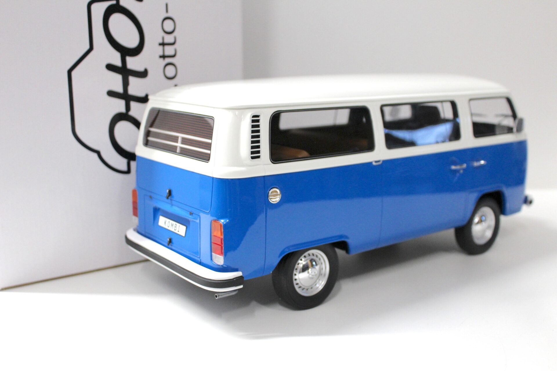 1:12 OTTO mobile G040 VW Bus T2 Kombi Clear blue/ white 1978