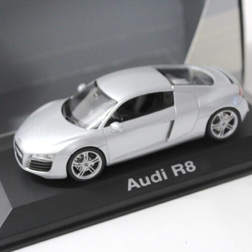 1:43 Schuco Audi R8 Coupe Eis silver DEALER VERSION