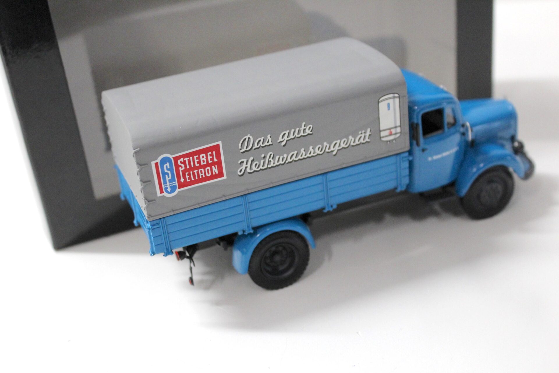 1:43 Minichamps Mercedes L3500 Canvas Truck "Stiebel Eltron" blue