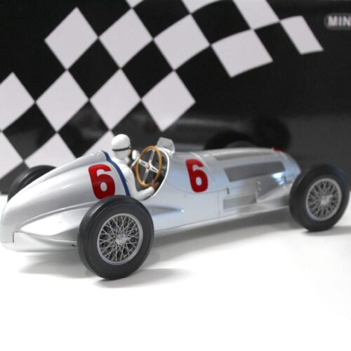 1:18 Minichamps Mercedes W125 Rudolf Caracciola 2ND Place Eifelrennen Nürburgring 1937