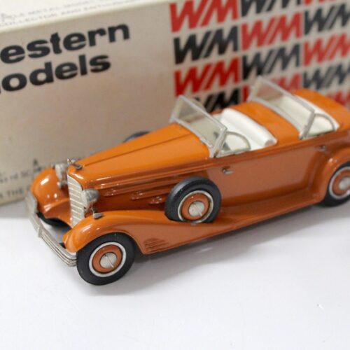 1:43 Western Models 1933 Cadillac V16 Convertible Victoria orange
