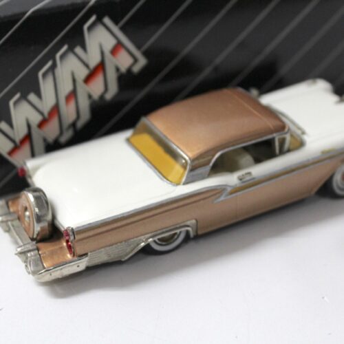 1:43 Western Models 1959 Ford Galaxie Skyline closed gold/ white