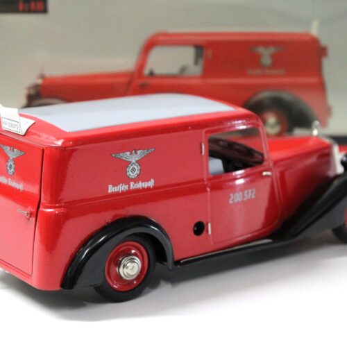 1:18 Schuco Mercedes 170V Kastenwagen Deutsche Reichspost red