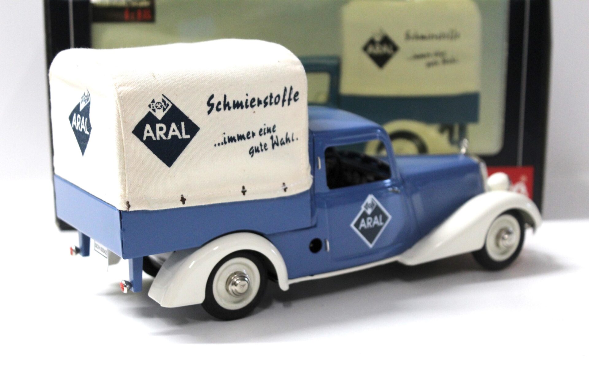 1:18 Schuco Mercedes 170V Planenwagen ARAL white/ blue