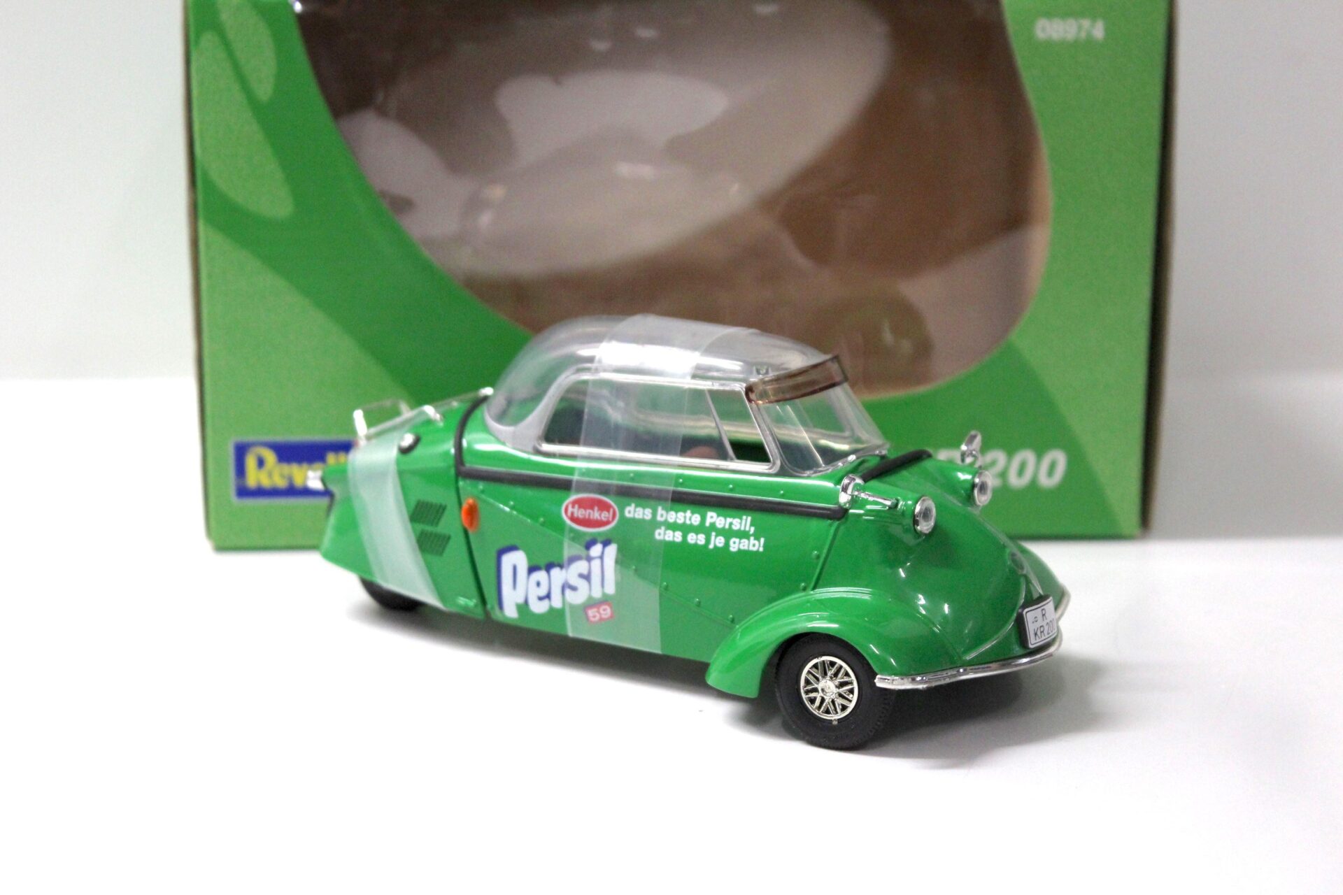1:18 Revell Messerschmitt KR 200 Kabinenroller PERSIL green