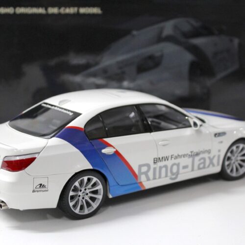 1:18 Kyosho BMW M5 E60 Ring -Taxi Nürburgring white