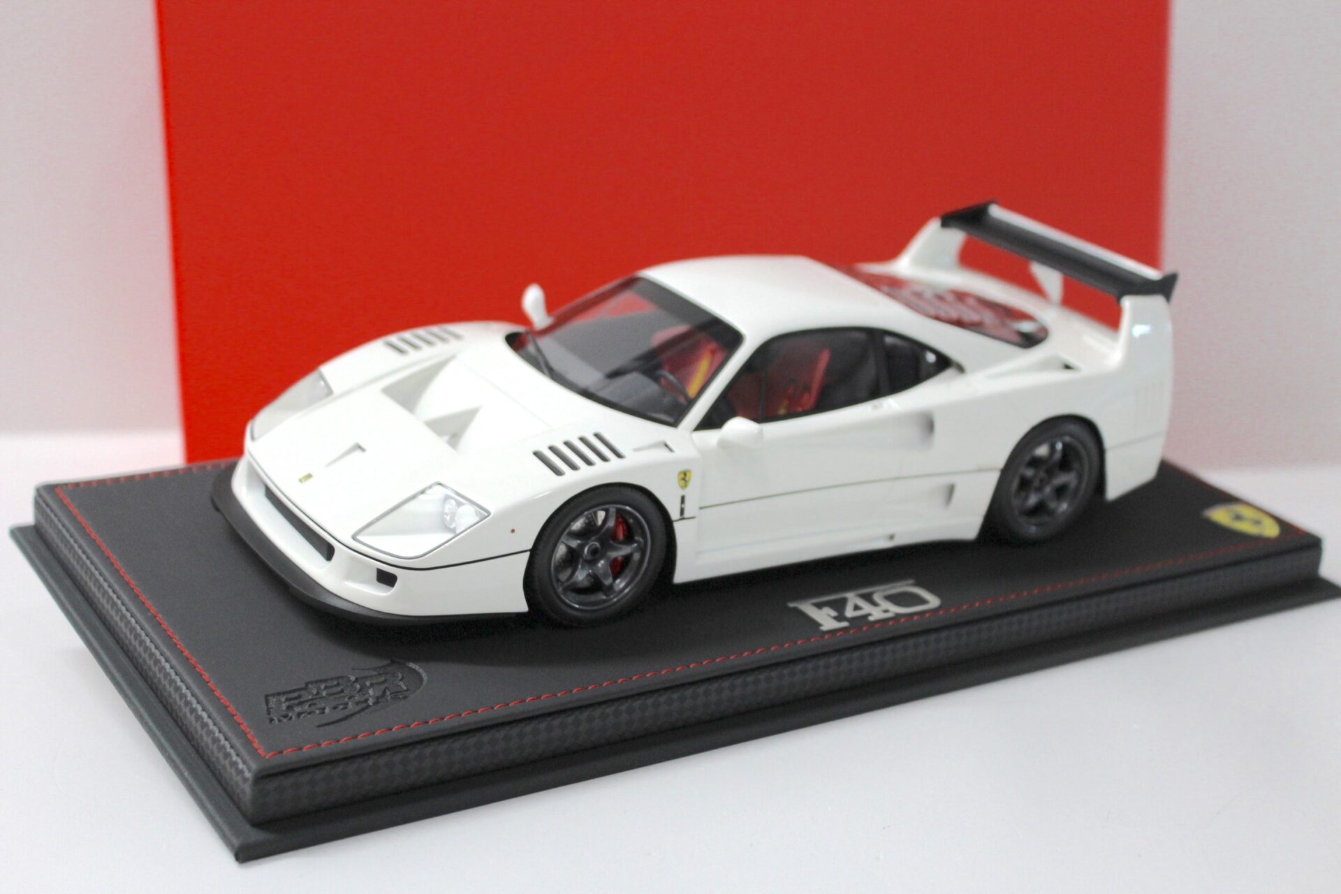 ID 52729 orig.jpg 1:18 BBR Ferrari F40 LM by Michelotto 1989 Avus white Limited 40 pcs