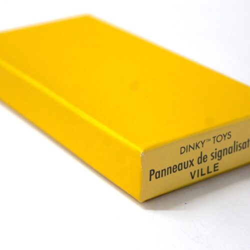 1:43 Dinky Toys Schilder Verkehrszeichen Road signs Panneaux de Signalisation 6 pcs.