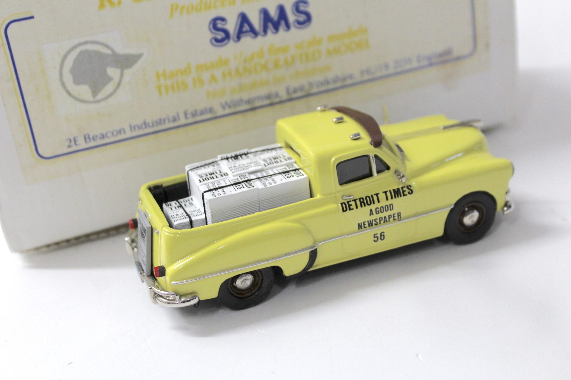 1:43 SAMS Miniatures 1949 Pontiac PICK UP Truck Detroit Times yellow