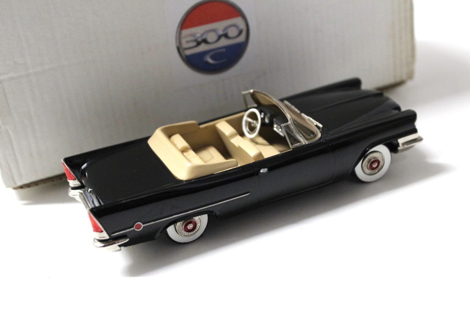 1:43 Madison Models 1957 Chrysler 300C Convertible black – Premium ...