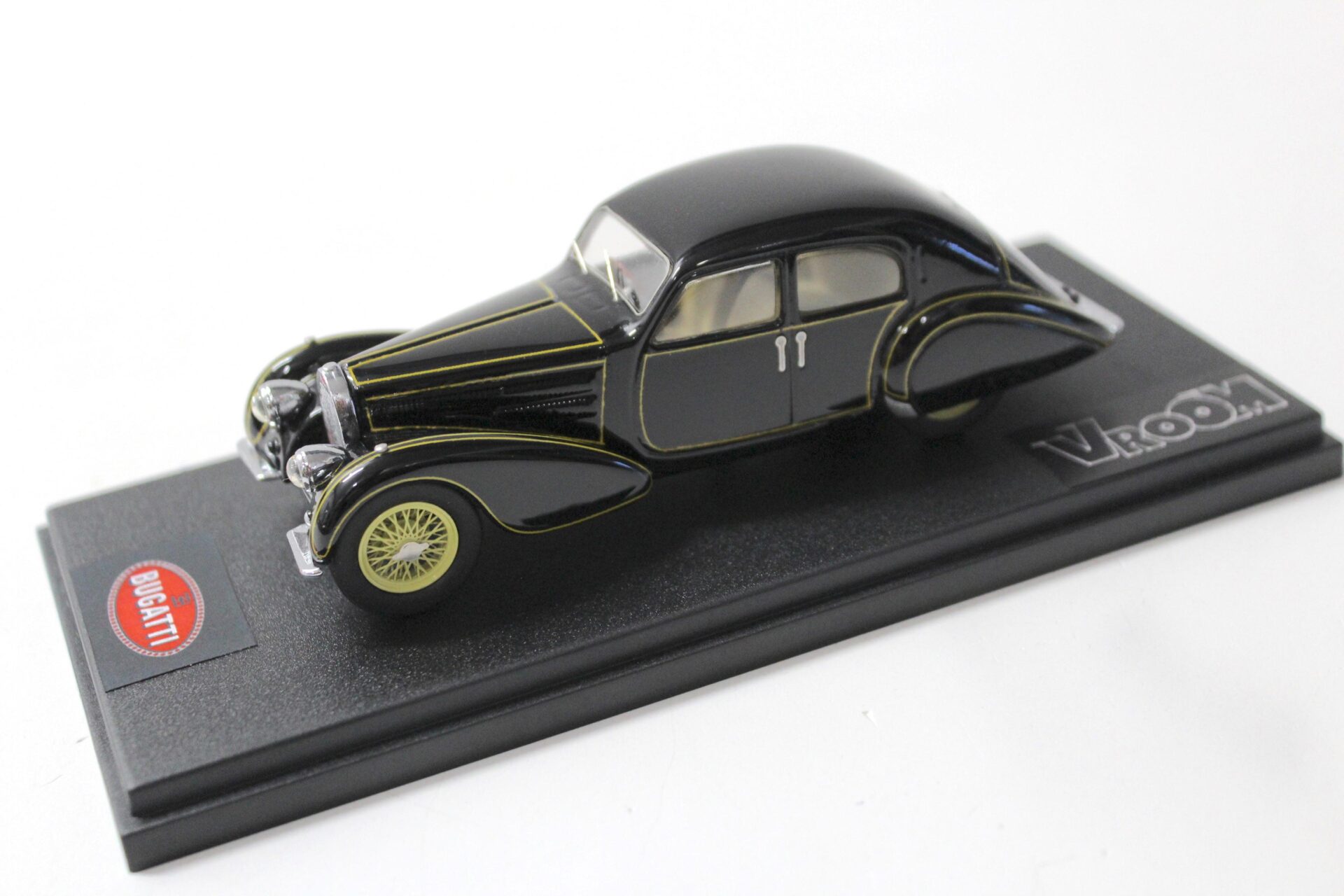 ID 53139 orig.jpg 1:43 VROOM Built Bugatti Type 57 Cholmondeley Figoni & Falaschi black