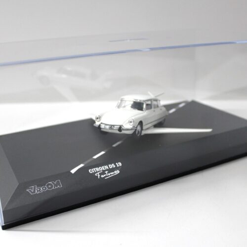 1:43 VROOM Built Citroen DS 19 Fantomas Car Movie car white