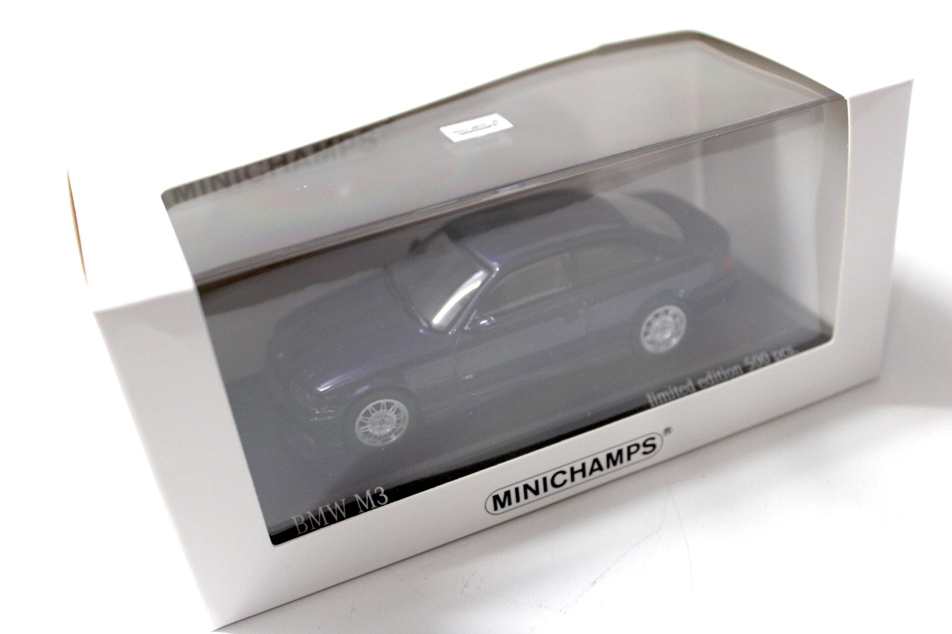 1:43 Minichamps BMW M3 E36 Coupe techno-violett purple 1992