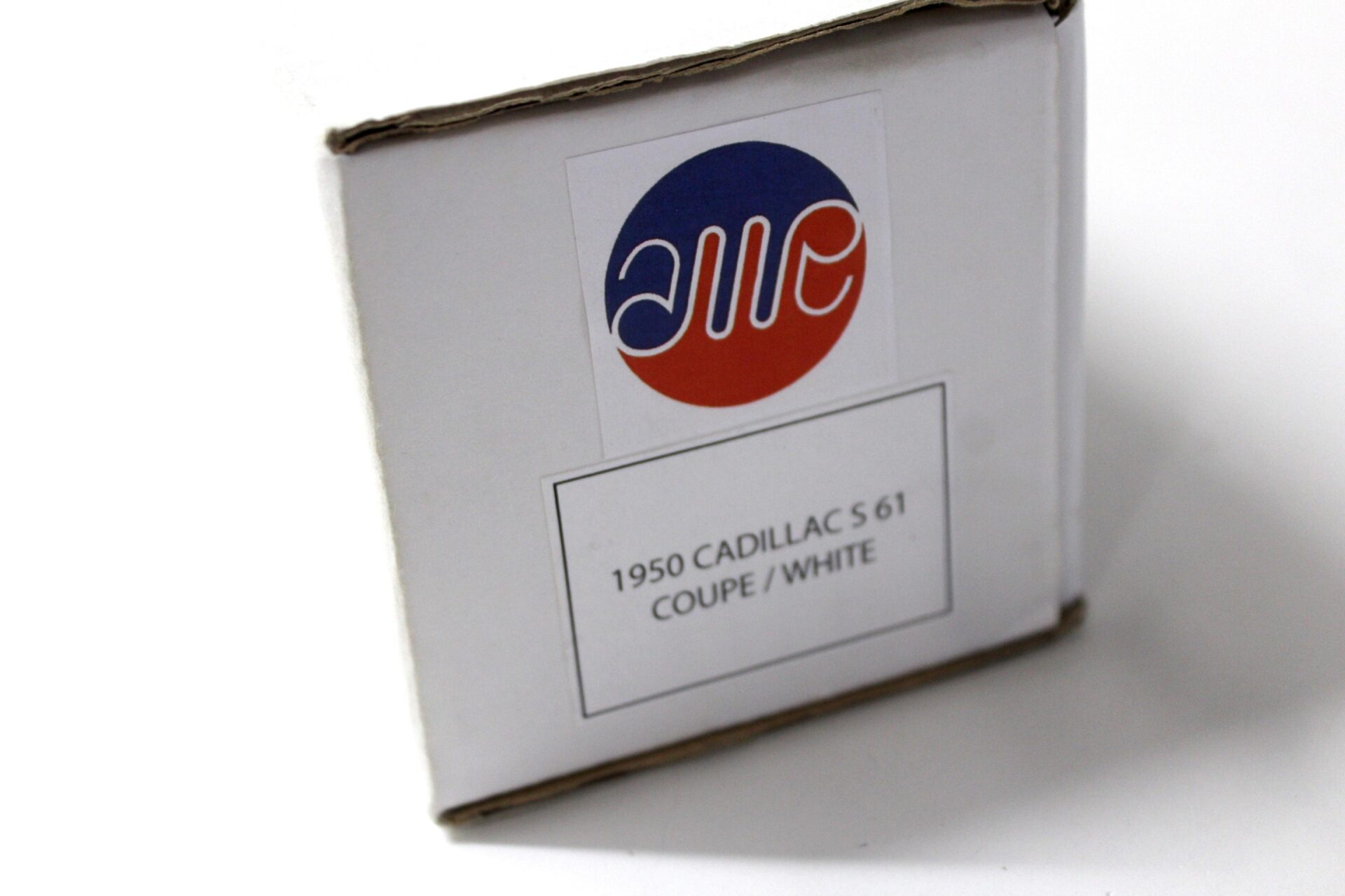 1:43 AMR 1950 Cadillac S 61 Coupe white