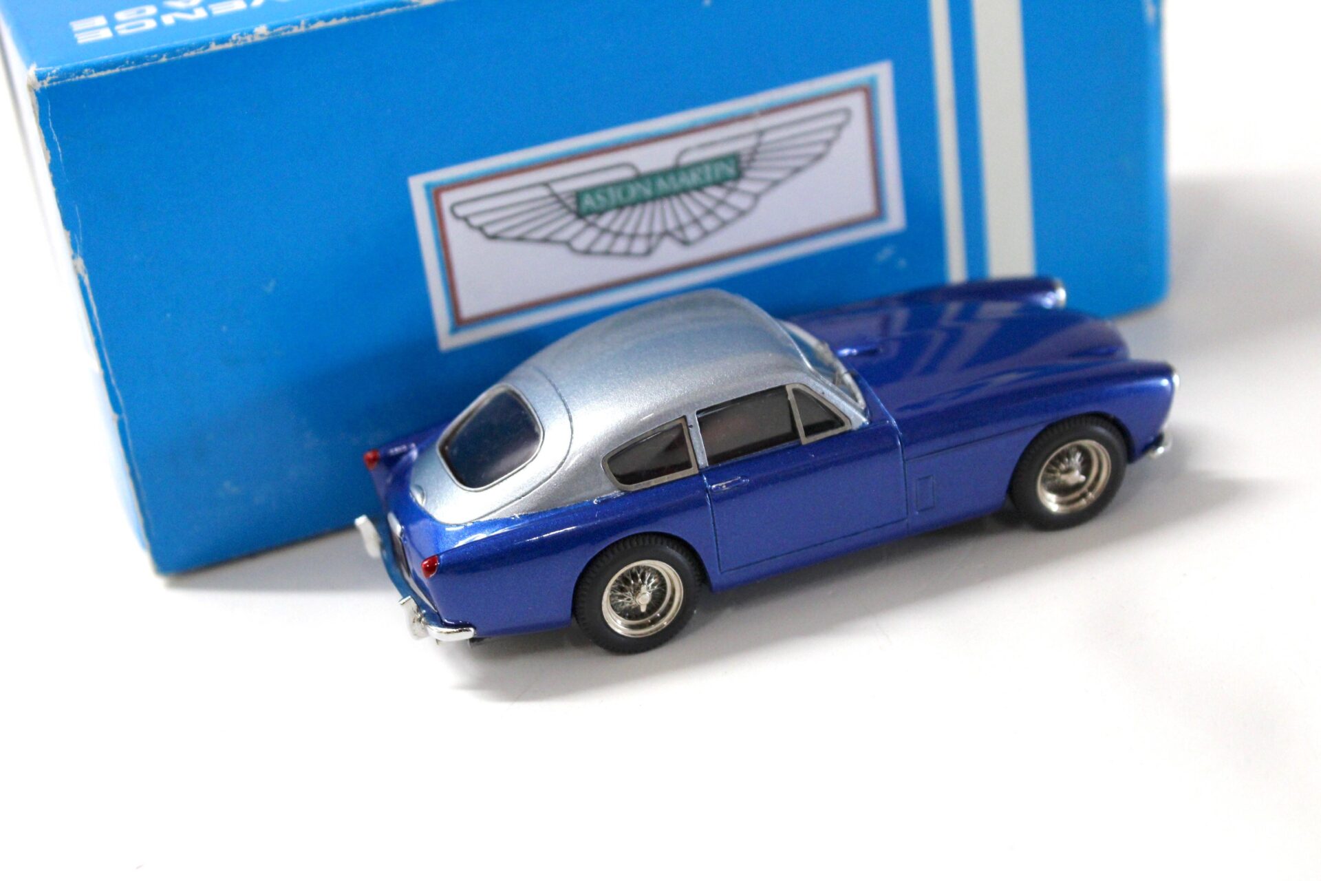 1:43 Provence Moulage Aston Martin DB 2/4 MK III Coupe blue metallic/ silver