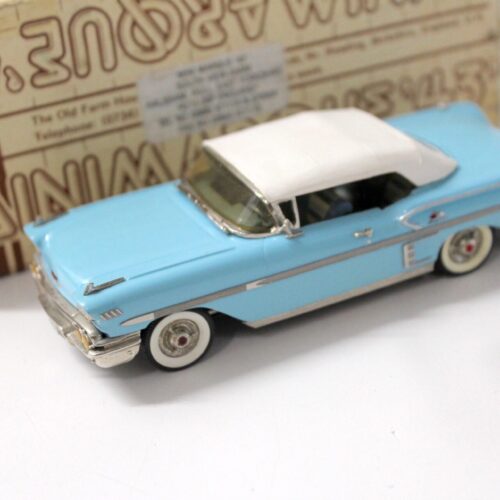 1:43 MINIMARQUE 43 Chevrolet Impala Convertible Top UP 1958 blue