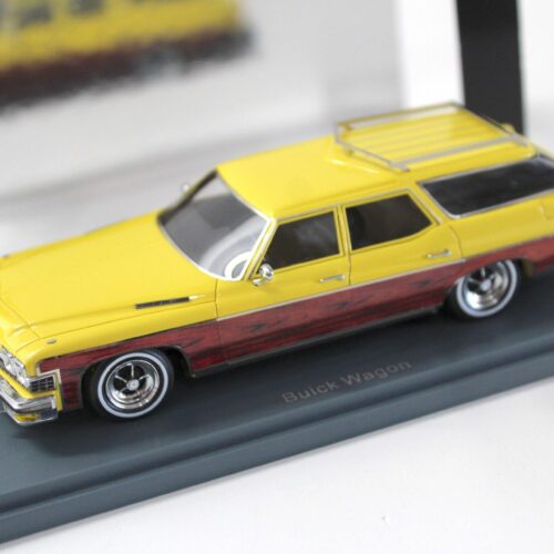 1:43 NEO Buick Le Sabre 4-Door Station Wagon yellow/ wood panels