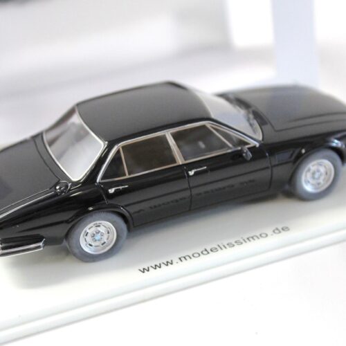 1:43 NEO De Tomaso Deauville Sedan 1978 black
