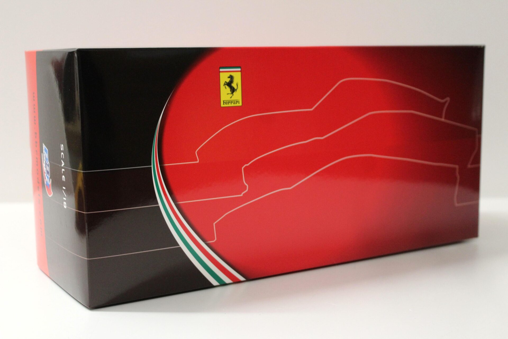 1:18 BBR Ferrari F12 TDF Tailor Made blue #171 FULL OPENING