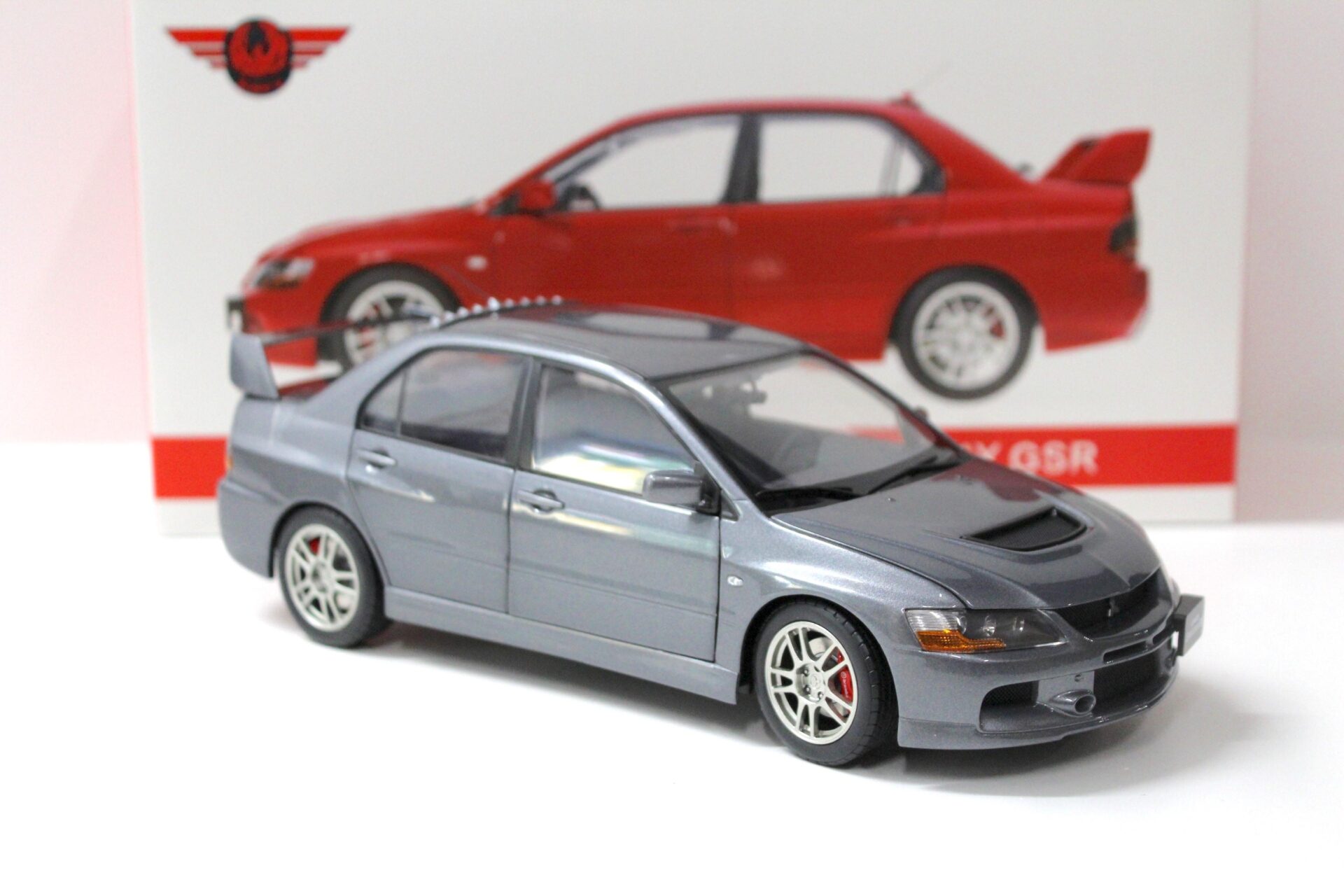 1:18 Kyosho SUPER A Mitsubishi Lancer Evolution IX GSR grey metallic